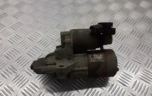 Mazda 6 Starter motor M000T90981