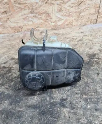 Mercedes-Benz C W203 Coolant expansion tank/reservoir 2035000049