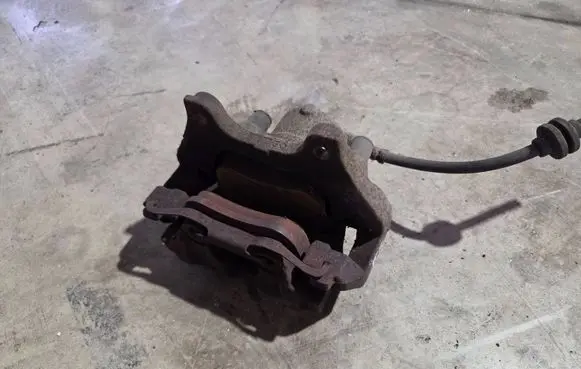 Fiat Doblo Front brake caliper FN357 D137