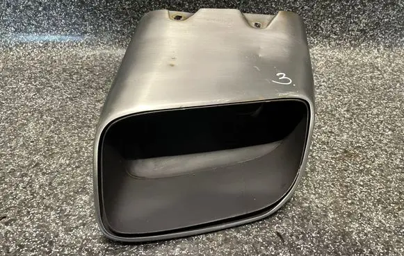 Porsche Macan (95B) Muffler ending 95B253681AJ 05W23