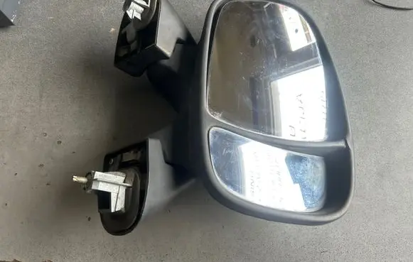 Renault Trafic II (X83) Front door electric wing mirror E2010022