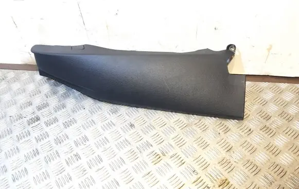 Volkswagen Jetta VI Rear seat side bottom trim 5C6867766