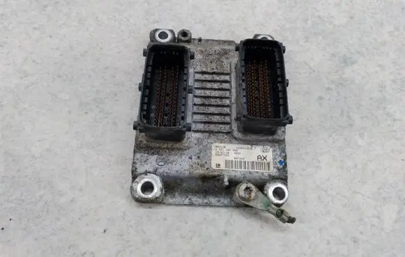 Opel Corsa D Engine control unit/module ECU 55557933