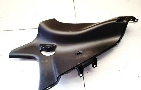 Mitsubishi Eclipse Cross (D) pillar trim (bottom) 7230a964zz