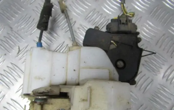 Honda Accord Front door lock