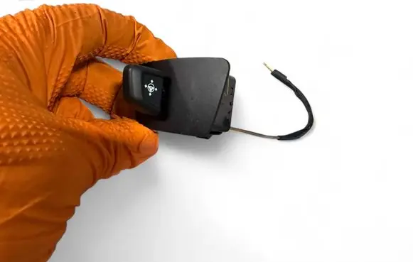 BMW 8 G16 Steering wheel adjustment switch 