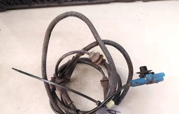 ABS rear brake sensor
