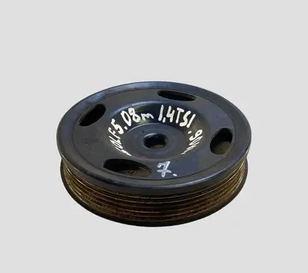 Volkswagen Golf VII Crankshaft pulley 03D105255D