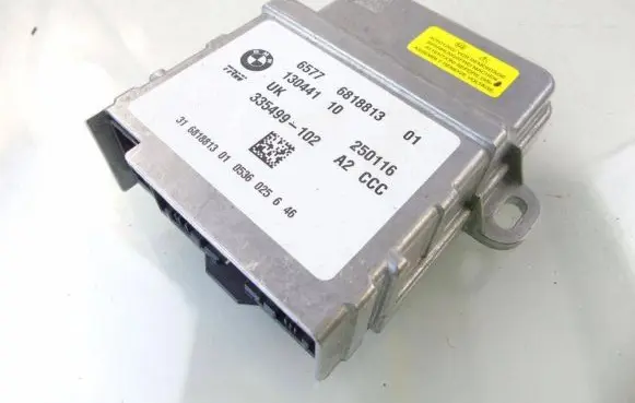 BMW i3 Airbag control unit/module 6818813