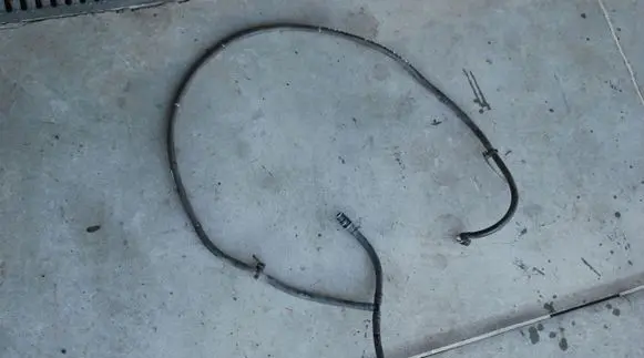 Ford Kuga II Windshield washer fluid hose CV4413K140AC
