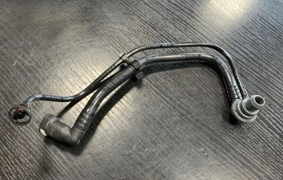 BMW 1 E81 E87 Vacuum line/pipe/hose 7601006