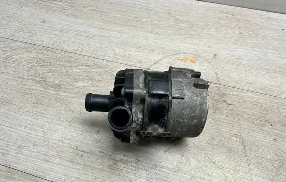 Porsche Cayenne (92A) Electric auxiliary coolant/water pump 7P0965567 95860656700