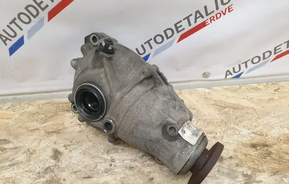 BMW 3 F30 F35 F31 Front differential 7578157 256