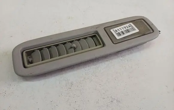 Mitsubishi Grandis Front seat light MR962022ZZ