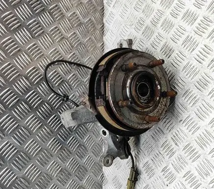 Chrysler Pacifica Rear wheel hub 04743250AA