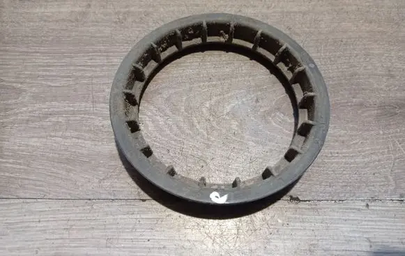 Volvo S60 In tank fuel pump screw locking ring/nut 8649739