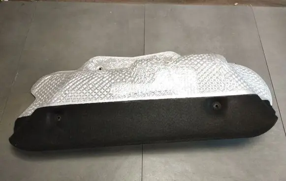 Audi A8 S8 D4 4H Heat shield in engine bay 4H0