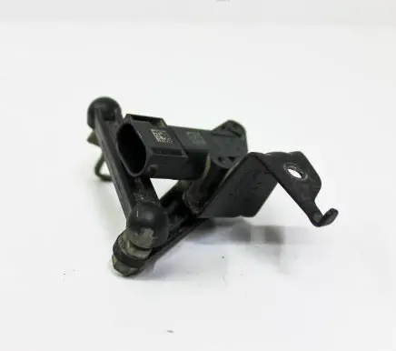 Rear air suspension level height sensor