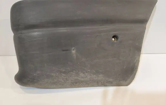Renault Master II Rear bumper corner part panel trim 7700352124