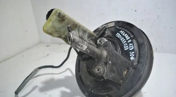 Renault Megane II Brake booster 7701055023