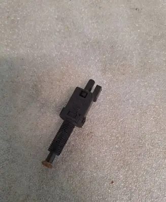 Audi 80 90 S2 B4 Brake pedal sensor switch 811907343B