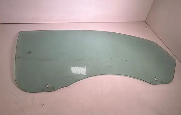 Ford Mustang V Front door window/glass (coupe) DOT287M176