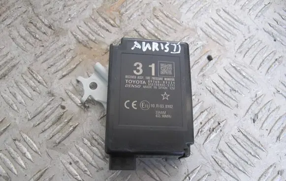 Toyota Auris E180 Tire pressure sensor 89760-02131