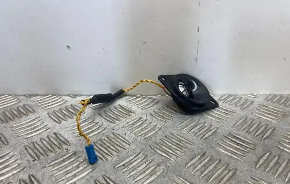 BMW 3 F30 F35 F31 Panel speaker 9226358 65139226358