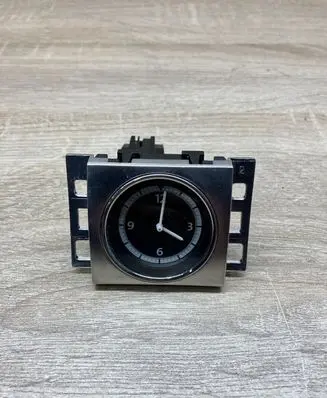 Volkswagen PASSAT CC Clock 3C8919204A 2358166