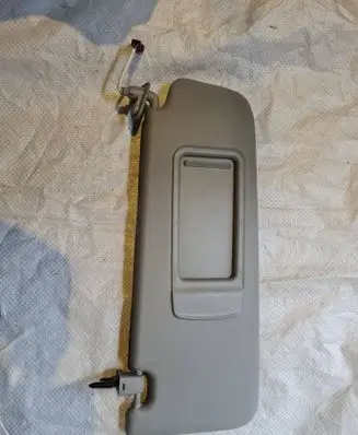 Sun visor