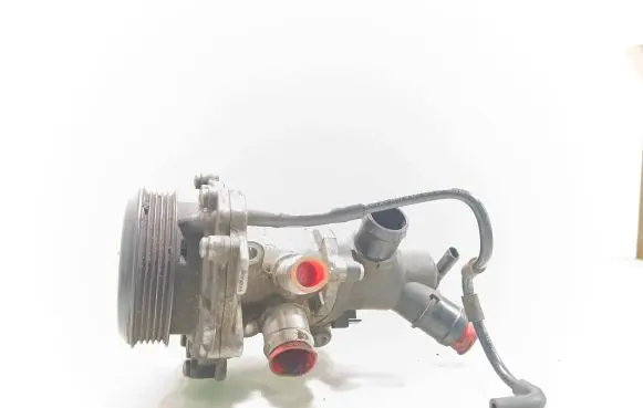 Mercedes-Benz CLA C117 X117 W117 Water pump A6512000501