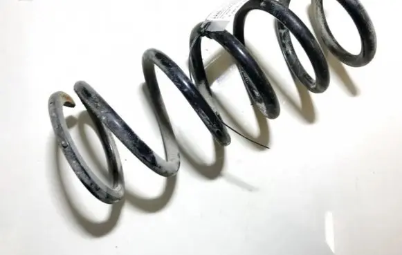 Lexus IS 220D-250-350 Front coil spring