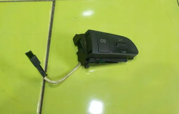 Audi Q7 4L Other switches/knobs/shifts 4F0951527F