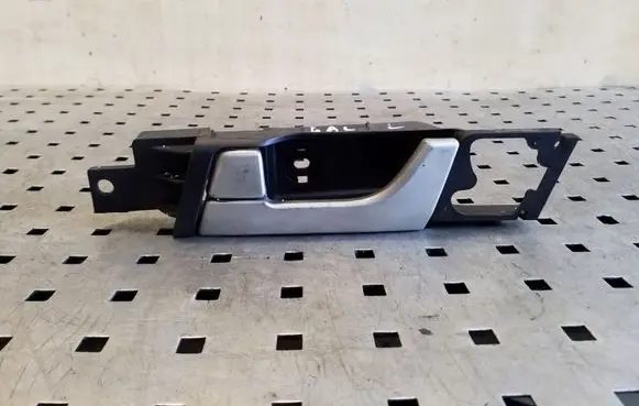 Chevrolet Captiva Rear door interior handle trim SWC200411