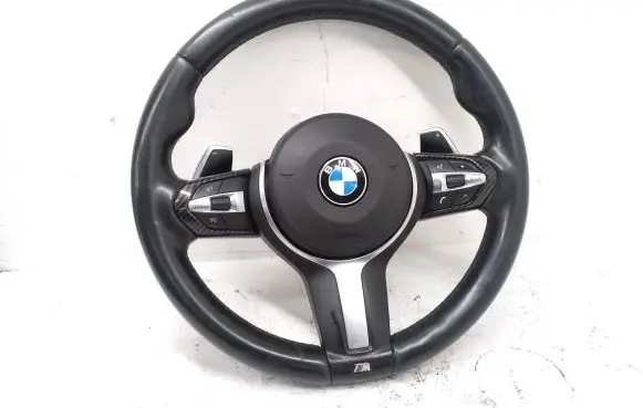 BMW 4 F32 F33 Steering wheel 784560205 307596787 0060024402
