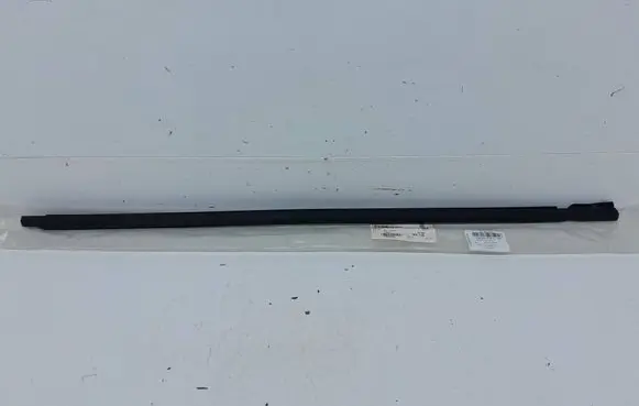 Volkswagen e-Up Rear door glass trim molding 1S4837478A 1S4837477A