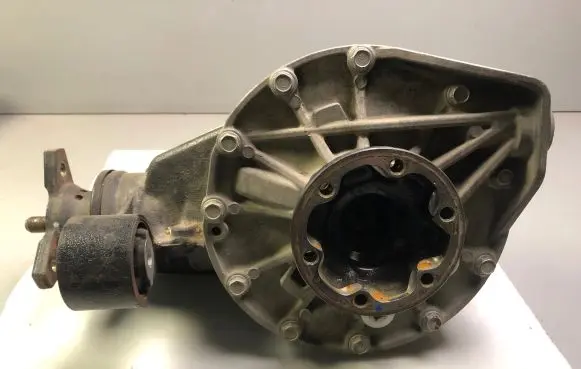 Chevrolet Camaro Gearbox transfer box case 84035825 255095523 0017402