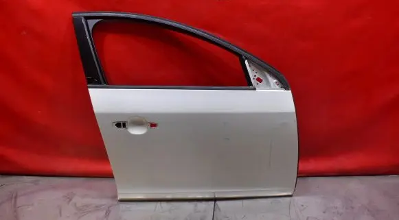 Volvo V60 Front door