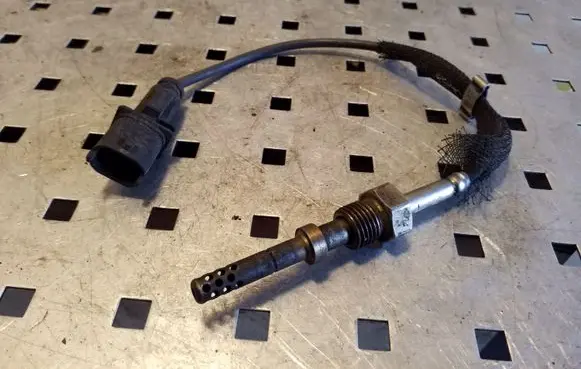 Opel Zafira B Exhaust gas temperature sensor 0643305103962