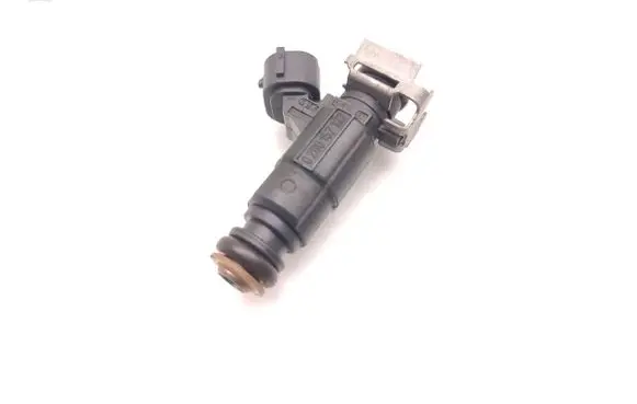 Peugeot 208 Fuel injector 9676017480