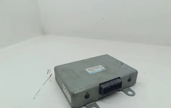 Mitsubishi Pajero Engine control unit/module MD354511 8908 K8T72876