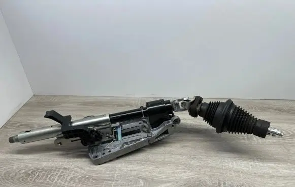 Mercedes-Benz E C207 W207 Steering wheel axle A2044604516 12107003255 P204460310