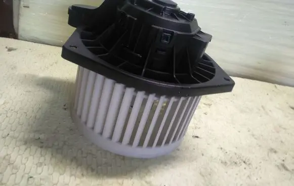 SsangYong Korando Heater fan/blower F00S3B2401