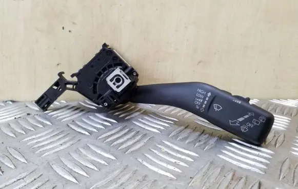 Volkswagen Touran I Wiper control stalk 1K0953519H