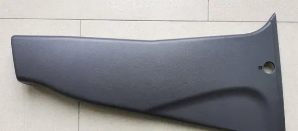 (B) pillar trim (bottom)