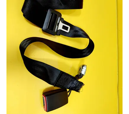 Audi A3 S3 8L Middle seatbelt (rear) 8L0857713