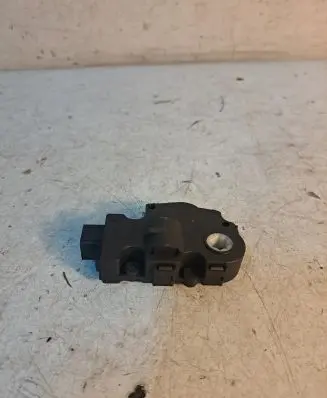 BMW X6 M Air flap motor/actuator 412650752