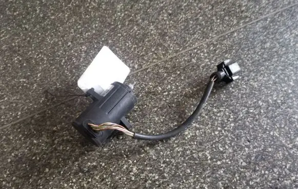 Audi A4 S4 B5 8D Accelerator pedal position sensor 0205001032
