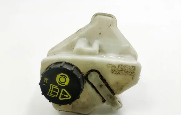 Volvo S80 Brake fluid reservoir 03350885571 03350885561