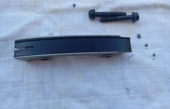 Hyundai i30 Slide rail for timing chain F3462141500